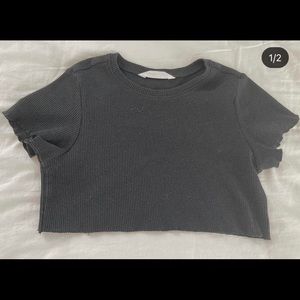 Black crop top!!